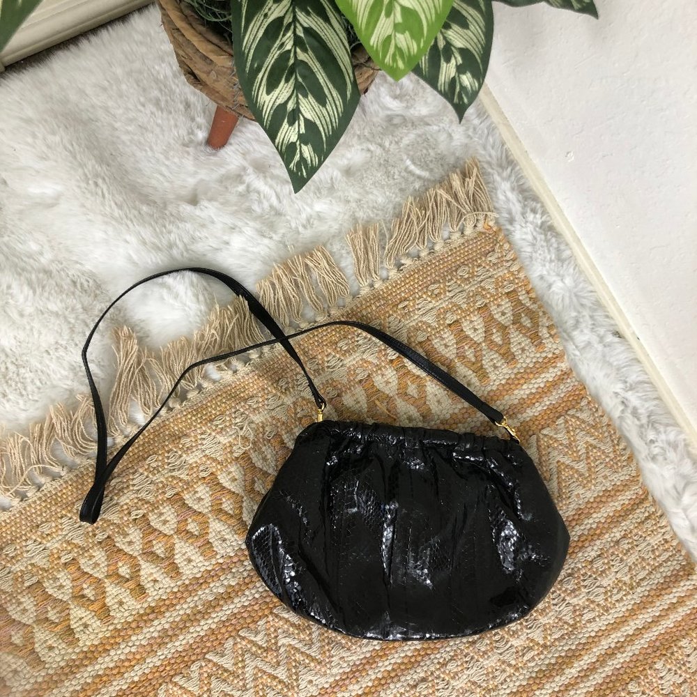 80s vintage J. Renee black eelskin hinged clutch evening cocktail purse